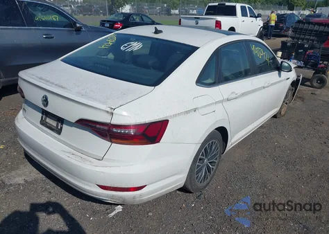 2019 Volkswagen Jetta 1.4T Sel z USA, uszkodzony, nr VIN 3VWE57BU6KM009637